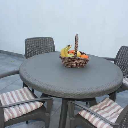 Apartament Yucca *