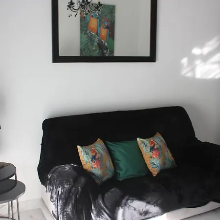 Yucca Apartment